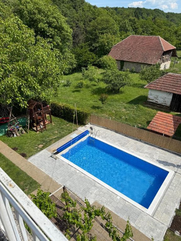 Etno selo i bazen
